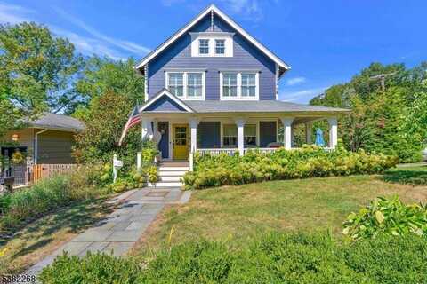 18 Old Army Rd, Bernardsville, NJ 07924