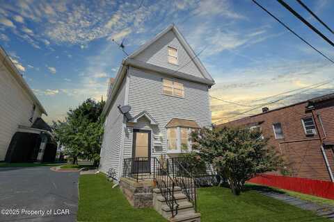 63 Grove Street, Beach Haven, PA 18702
