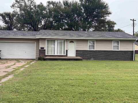 1104 Random Rd., Hoisington, KS 67544