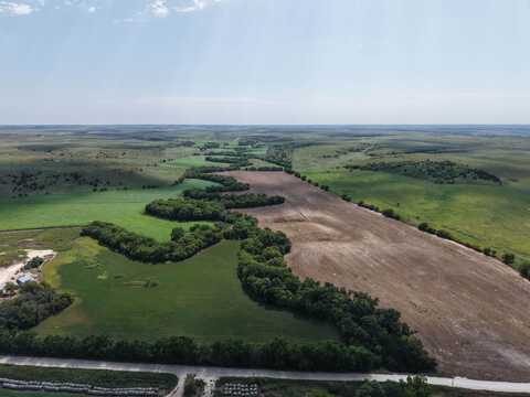 2675 P, Woodston, KS 67675