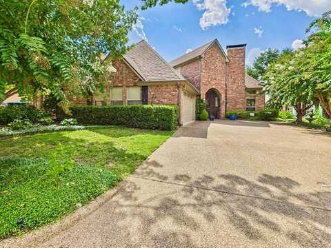 704 Park Place Dr, Athens, TX 75751