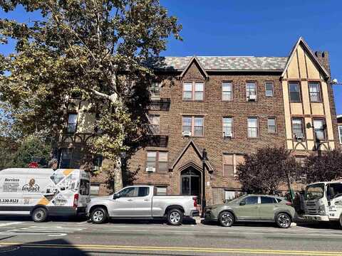 301 PALISADE AVE, Union City, NJ 07087