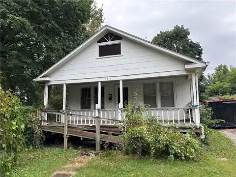 1912 S Home Avenue, Independence, MO 64052