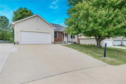 1108 Granada Drive, Raymore, MO 64083
