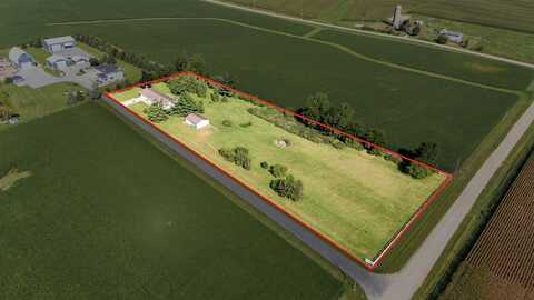 221 Vermont Ave, Clarence, IA 52216