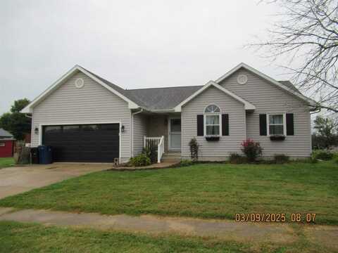 502 Horizon Dr, Tipton, IA 52772