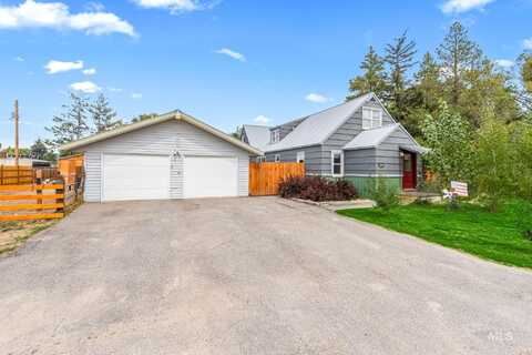 115 E Garnet Ave, Fairfield, ID 83327