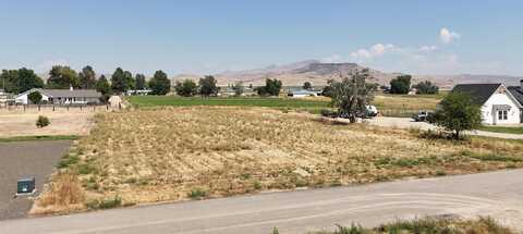 410 Skyview Ln, Emmett, ID 83617