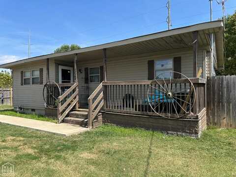 303 S 8th St., Paragould, AR 72450