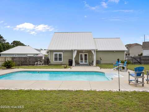 101 Elis Landing Lane, Newport, NC 28570