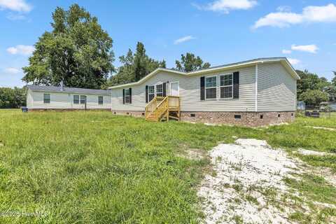 210 Woodson Street, Richlands, NC 28574