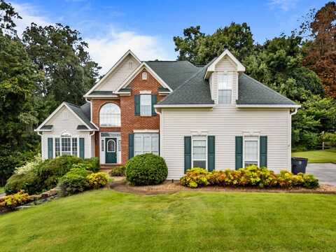 1121 Hickory View Drive, Morristown, TN 37814