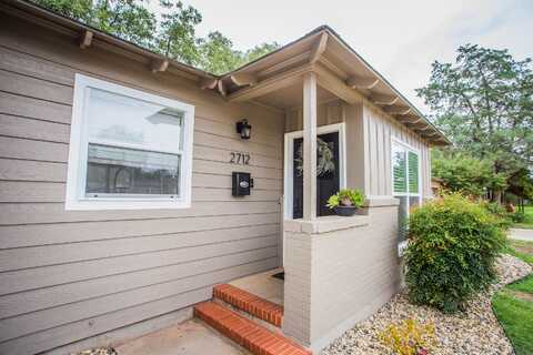 2712 30th Street, Lubbock, TX 79410