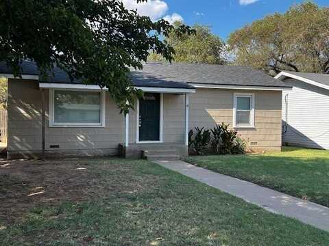 4412 42nd Street, Lubbock, TX 79414