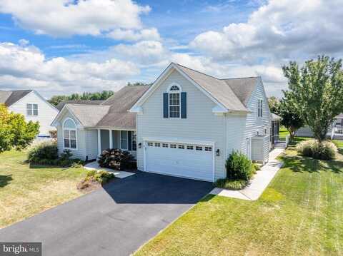8 BAY PINE DR, OCEAN VIEW, DE 19970