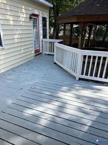 2454 Crowncrest Dr, Henrico, VA 23233