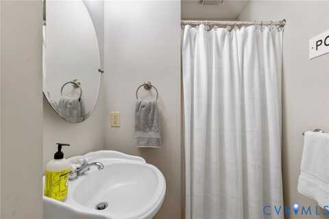 2764 Williamswood Rd, North Chesterfield, VA 23235