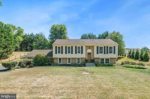 7303 COUNTRYSIDE DR, MIDDLETOWN, MD 21769