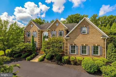 1678 HUNTING CREST WAY, VIENNA, VA 22182