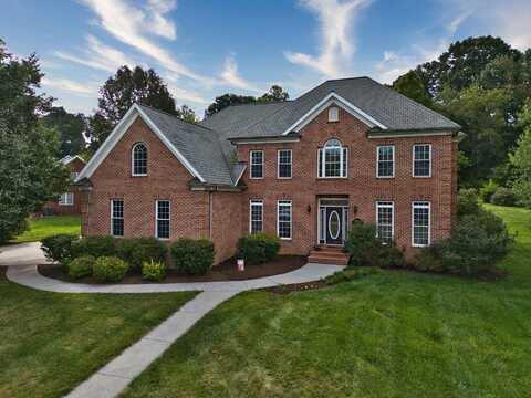 8281 SAWGRASS Way, Radford, VA 24141