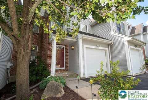 7916 Cross Creek Circle, Macungie, PA 18031
