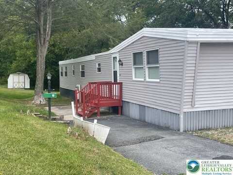 10 E Zimmer Drive, Lehigh Twp, PA 18088