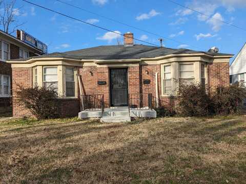 2388/2390 FORREST, Memphis, TN 38112