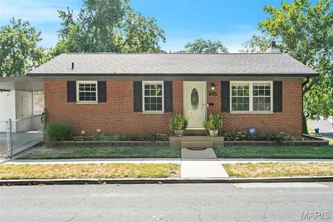 9201 Niles Place, Affton, MO 63123