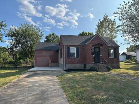 308 E JEFFERSON Avenue, Owensville, MO 65066