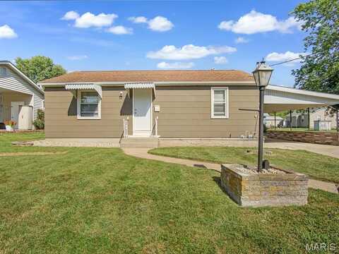 902 Stiening Street, Waterloo, IL 62298
