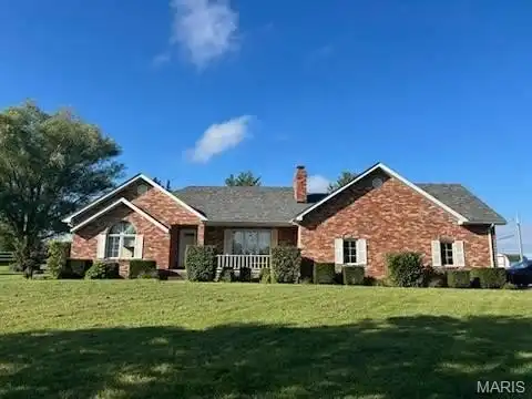 19475 Otter Road, New London, MO 63459