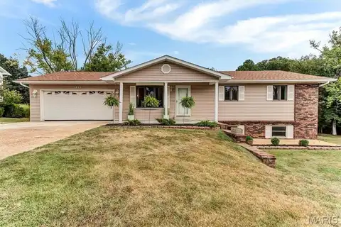 1612 Saint Marys Lane, Festus, MO 63028
