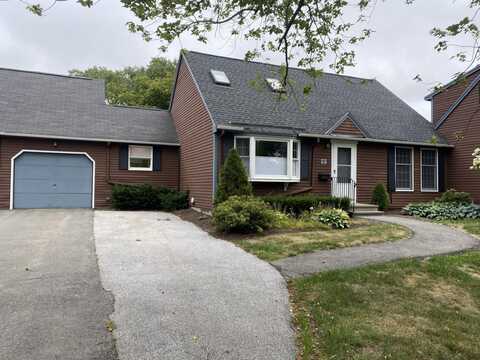 26 Cortland Circle, Bangor, ME 04401