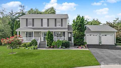 27 Truman Terrace, Piscataway, NJ 08854