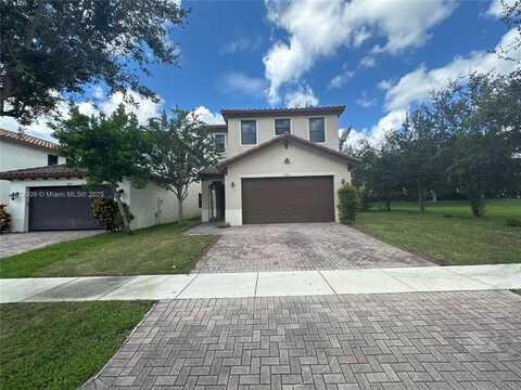 9077 SW 34th Ct, Hollywood, FL 33025