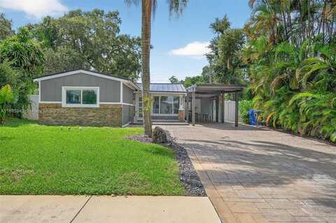 6640 Douglas St, Hollywood, FL 33024