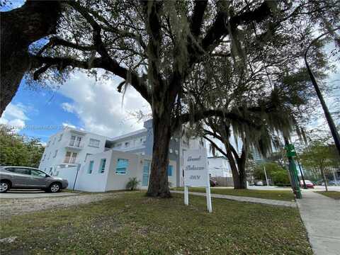 3101 SW 27th Ave, Miami, FL 33133