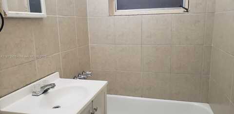 2063 NE 173rd St, North Miami Beach, FL 33162