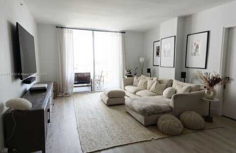 701 Brickell Key Blvd, Miami, FL 33131