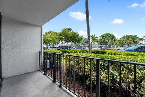 1000 Parkview Dr, Hallandale Beach, FL 33009