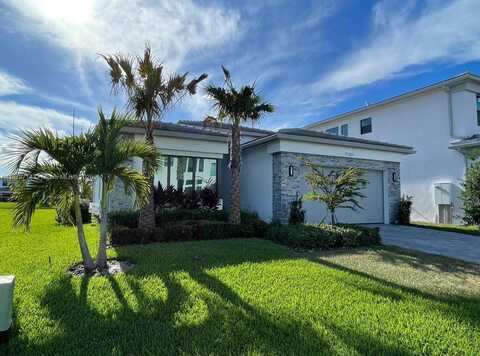 17267 Windy Pointe Ln, Boca Raton, FL 33496