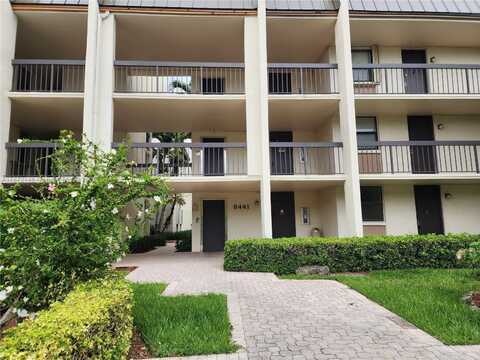 8441 Forest Hills Dr, Coral Springs, FL 33065