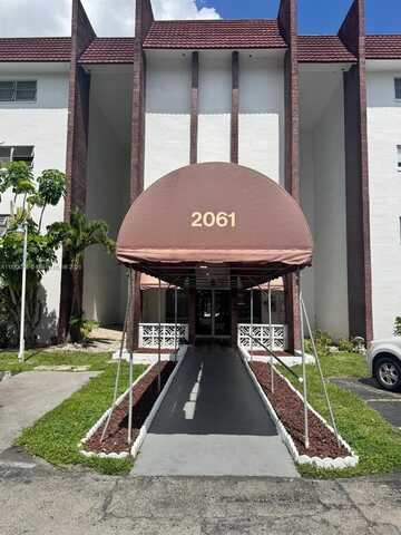 2061 NW 47th Ter, Lauderhill, FL 33313