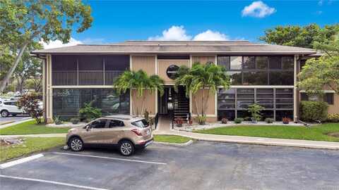7745 Ashmont Cir, Tamarac, FL 33321