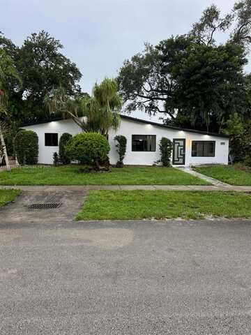 4120 SW 31st Dr, West Park, FL 33023