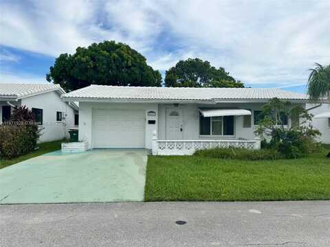 8403 NW 59th Ct, Tamarac, FL 33321