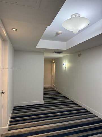 18800 NE 29th Ave, Aventura, FL 33180