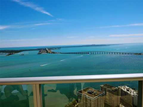 1300 Brickell Bay Dr, Miami, FL 33131