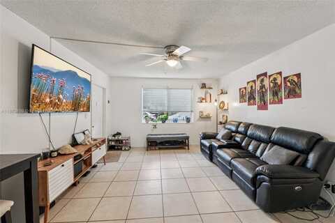 2210 Taylor St, Hollywood, FL 33020