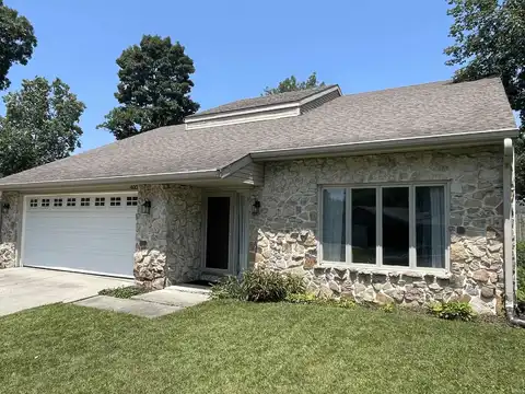 400 W Skyway Drive, Muncie, IN 47303